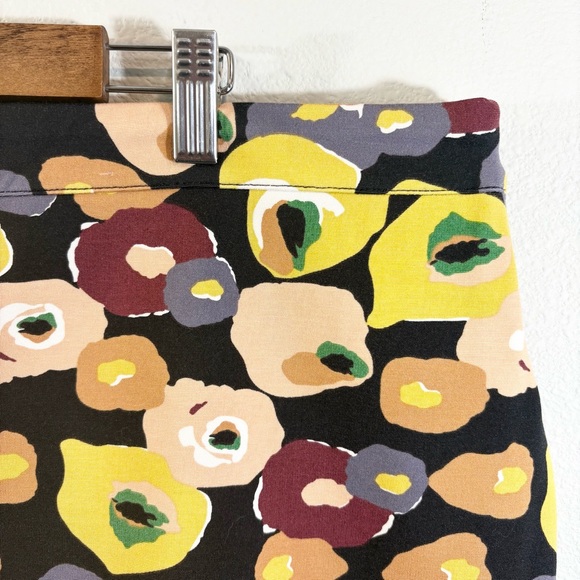 ModCloth Black Floral Pencil Skirt Size 2X Yellow Multicolor Stretch Knit Casual - Picture 4 of 11